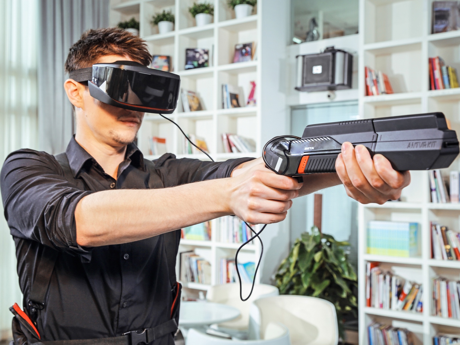 Магазин гаджеты отзывы. Трекинг (виртуальная реальность). Полезные гаджеты для офиса. VR система. Гаджеты захватывают мир.