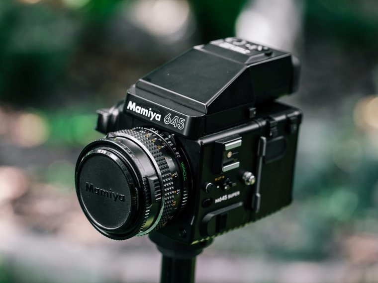 Medium Format Camera